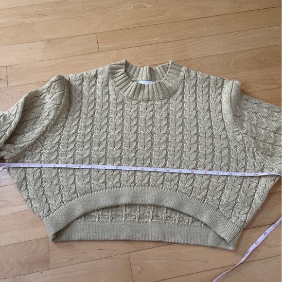 WeWoreWhat Cropped Mock Neck Cable Sweater in Desert XS NWOT - Picture 7 of 10